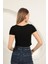 Siyah U Yaka Kısa Kollu Bluz 5