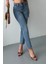 Mom Fit Kar Yıkama Bıyık Detaylı Jeans Pantolon D2006 2