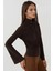 Kadın Şık Uzun Kollu Slim Fit Yuvarlak Yaka Üst Mocha Kahvesi 3