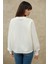 Kadın İşlemeli Pamuklu Sweatshirt Tozlu Beyaz 4