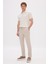 Erkek Bej Slim Fit Dar Kesim Beli Bağlamalı Yan Cep Gofre Desenli Pantolon 1
