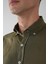 Regular Fit Paşa Yaka Cepsiz Sedef Düğmeli Haki Erkek Gömlek GMKTN250011_D49 3