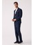 Erkek Lacivert Slim Fit Torba Cep Çizgili Jogger Pantolonlu Sivri Yaka Takım Elbise 2