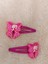 Mine Kaplamalı Ikonik Barbie ve Puantiyeli Desenli Çiftli Koyu Pembe Üçgen Model Çocuk Çıt Çıt Toka 1
