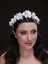 Büyük Beyaz Çiçek ve Incili Gelin Taç Aksesuarı 1