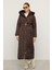 Çıkabilen Kürklü Kapüşonlu Fermuar Kapamalı Uzun Kapitone Mont Kahve 6791 4