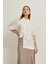 Ekru Boyun ve Yaka Detaylı Rahat Kesim Gömlek 1