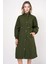 Kadın BDART Uzun Astarlı Trençkot, Düşük Yaka Haki Yeşil 8