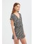 Kadın Zebra Desenli V Yaka Playsuit Siyah 8