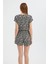 Kadın Zebra Desenli V Yaka Playsuit Siyah 10