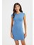 Kadın Arka Kesik Detaylı Bisiklet Yaka Kısa Kollu Mini Beden Oturan Elbise Mavi 10