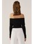 Kadın Omuz Açık Madonna Yaka Triko Üst Siyah 10