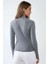 Kadın Dik Yaka Büzgü Detaylı Sandy Bluz Grey 1