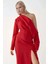 Kadın Asimetrik Yaka Yırtmaçlı Bodycon Midi Elbise Red 10