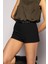 Kadın Siyah Yüksek Bel Hazır Kemerli Slim Fit Şort 3