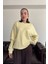 Kalp Broşlu Orj Sweatshirt- Sarı 1