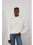 Beyaz Basic Sweatshirt 5