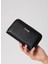 Siyah Kadın Portföy 06FS25Y08 1