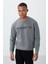 Gri Melanj Yazı Nakışlı O Yaka Rahat Form İçi Polarlı Erkek Sweatshirt - 88020 9
