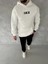 Uzun Kol Kapşonlu Göğüs Baskılı Sweatshirt - Beyaz 1