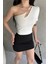 Tek Omuz Zincir Detaylı Crop Bluz 4
