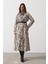 Eyesof Yılan Desen Uzun Yaka Detaylı Elbise - Krem-Siyah 2