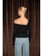 VELMEA Kadın Asimetrik Yaka Omuz Detaylı Slim Fit Siyah Bluz 5