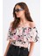 4648 Kadın Omzu Düşük Volanlı Çiçek Desenli Bluz Pembe 3
