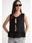 4717 Kadın Önü Bağcıklı Fırfırlı Kolsuz Keten Bluz Siyah 3