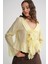 4727 Kadın Yakası Fırfırlı Kraşlı Bluz Sarı 3