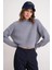6893 Kadın Saç Örgülü Sakallı Crop Triko Kazak Gri 1