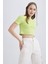 Kadın Yeşil Fitted Bisiklet Yaka Düz Basic Pamuklu Kısa Kollu Tişört B0688AXNS 9