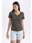 Kadın Haki Slim Fit Dar Kesim V Yaka Düz Basic %100 Pamuk Kısa Kollu Tişört B0647AXNS 12