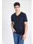 %100 Pamuk Slim Fit Dar Kesim V Yaka Basic Düz Kısa Kollu Tişört M7668AZ24SP 18