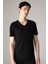 %100 Pamuk Slim Fit Dar Kesim V Yaka Basic Düz Kısa Kollu Siyah Tişört M7668AZ24SP 11