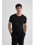 Slim Fit Dar Kesim Bisiklet Yaka Kısa Kollu Basic Düz Siyah Tişört M6608AZ24SP 9