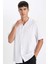 Beyaz Relax Fit Rahat Kesim Polo Yaka Krinkıl Kısa Kollu Gömlek C4127AX24AU 7