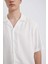 Regular Fit Yazlık Apaş Yaka Viskon Basic Düz Kısa Kollu Beyaz Gömlek C4735AX24SM 13