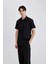 %100 Pamuk Slim Fit Dar Kesim Yazlık Basic Düz Kısa Kollu Siyah Gömlek R1706AZ24SM 6