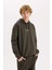 Rick and Morty Boxy Fit Kapüşonlu Sırt Baskılı Sweatshirt C6508AX24AU 10