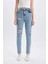 Lina Mom Fit Yırtık Detaylı Yüksek Bel Bilek Boy Jean Yıkamalı Pantolon 10