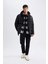 Slim Fit Dar Kesim Astarlı Kapüşonlu Fermuarlı Cepli Kışlık Parka C5712AX24WN 9