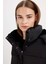 Su Geçirmez Puffer Şişme Mont Kapüşonlu Fermuar Çıtçıt Kapmalı Cepli C9523AX24WN 14