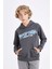 Erkek Çocuk Gri Kapüşonlu Cepli Sırt Baskılı Sweatshirt C9785A824AU 11