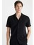 Modern Fit Yazlık Polo Yaka Basic Düz Aerobin Kısa Kollu Siyah Gömlek V8406AZ24SM 6