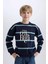 Erkek Çocuk Oversize Geniş Kalıp Bisiklet Yaka Baskılı Sweatshirt D1907A824WN 10