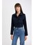 Crop Gömlek Yaka Düğmeli Cep Detaylı Blazer Ceket D4276AX24AU 9