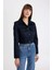Crop Gömlek Yaka Düğmeli Cep Detaylı Blazer Ceket D4276AX24AU 10