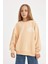 Kız Çocuk Oversize Geniş Kalıp Bisiklet Yaka Sırt Baskılı Sweatshirt D3805A824WN 9