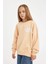 Kız Çocuk Oversize Geniş Kalıp Bisiklet Yaka Sırt Baskılı Sweatshirt D3805A824WN 10
